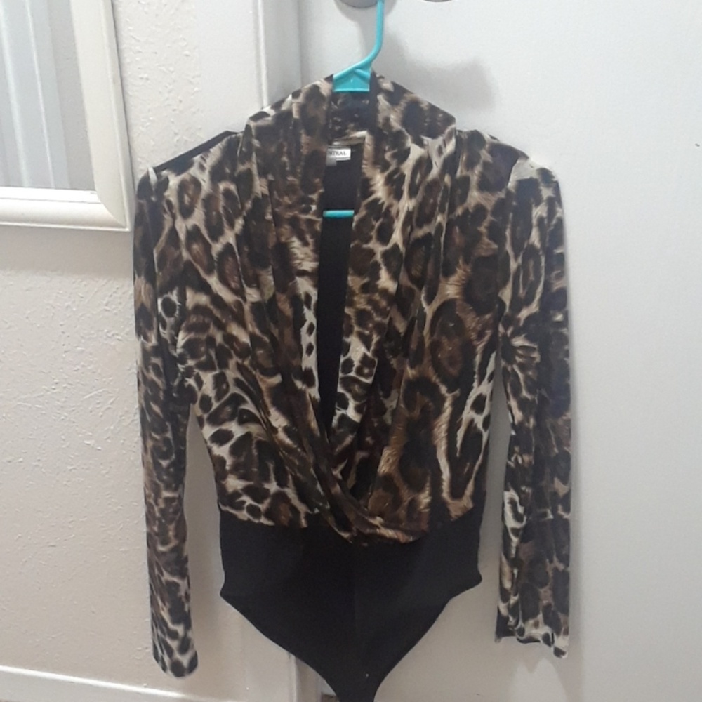 Blouse - Picture 3 of 4